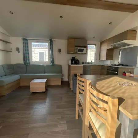 Mobil Home Luxe 8 Personnes Avec Wifi Onzain Exterior foto